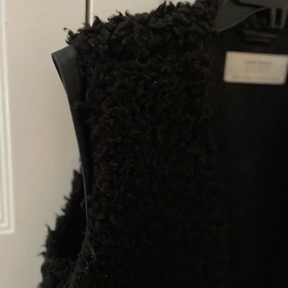 Small - Picture 3 of 3